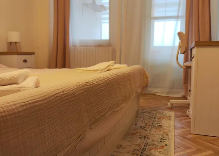 Apartment Panorama 7 - Ultracentral Iconic View Craiova